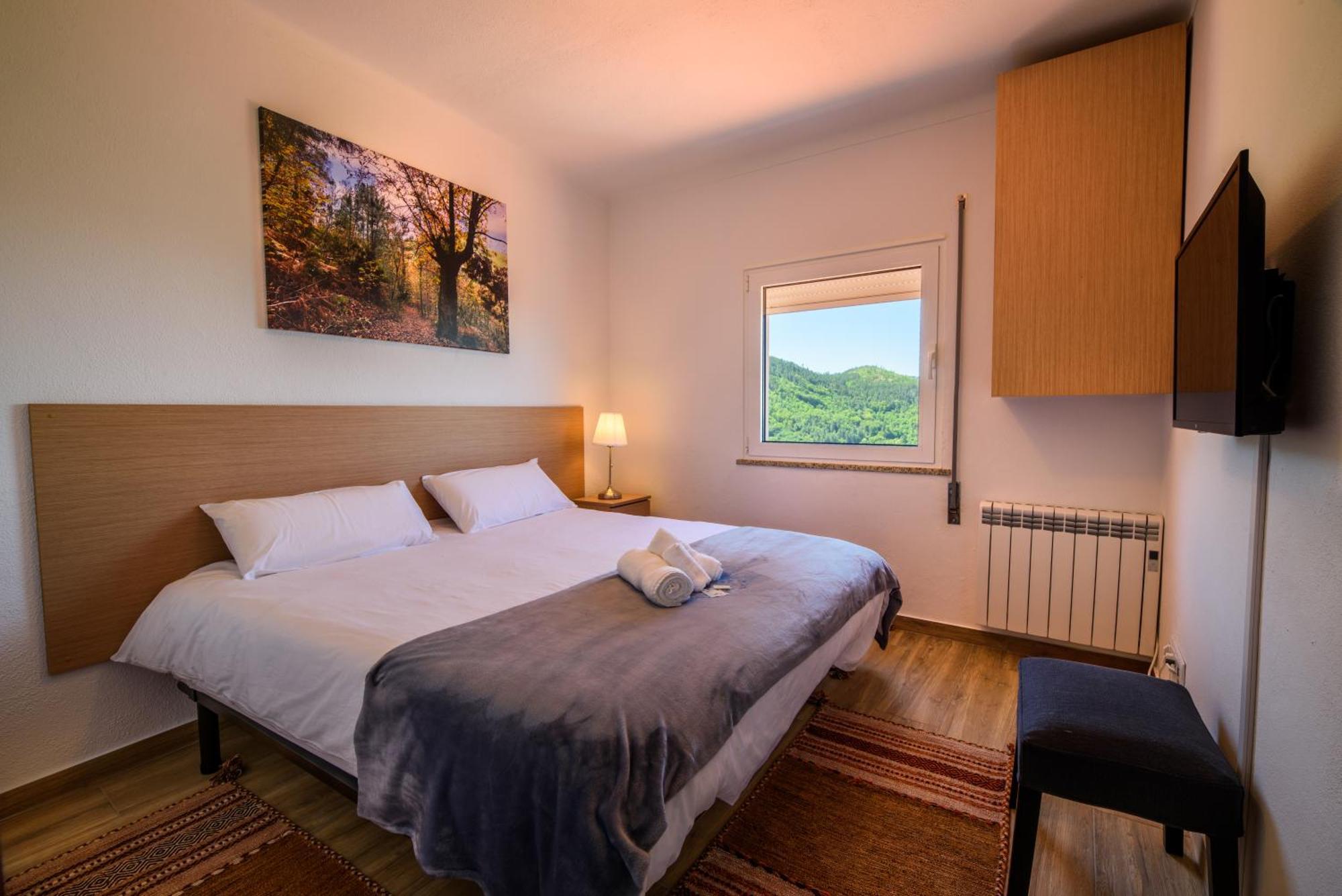 Casa Do Beco - Fabulous 3 Bedroom House With An Office, Seia, Serra Da Estrela Lapa dos Dinheiros Buitenkant foto